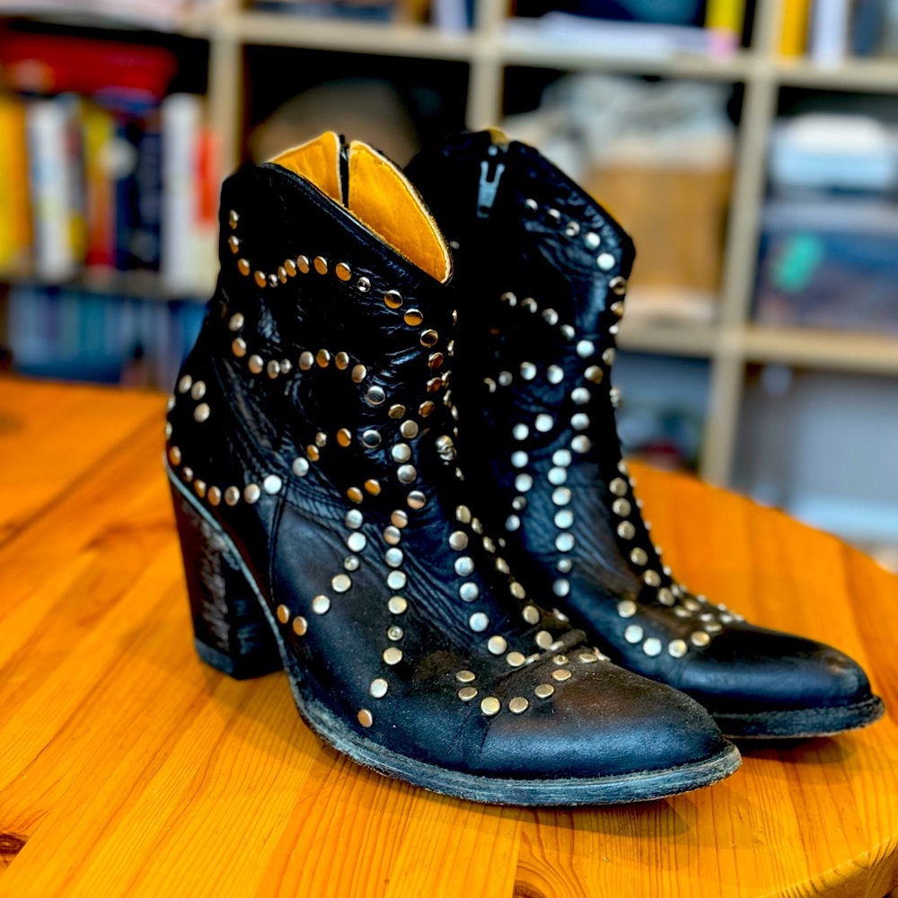 Old Gringo Ursula boots ankle size 8